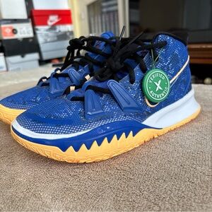 Nike Kyrie 7 "Sisterhood" CQ9326-400 Size M 6.5 Size W 8